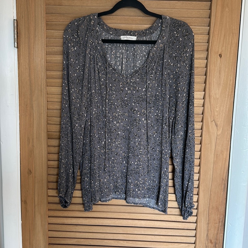 Carly Jean Los Angeles Pippa blouse
